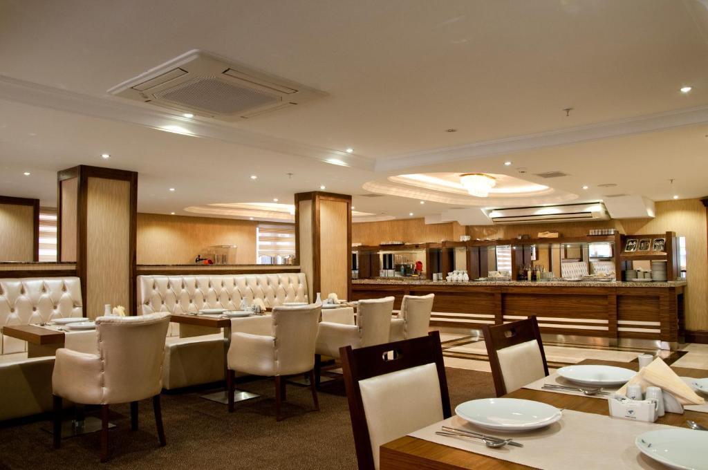 Turist Hotel Ankara Restoran gambar